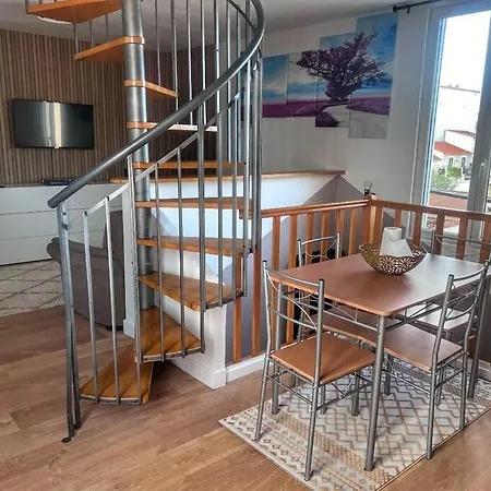 Tresjoli Duplex A Coeur * دْراسي